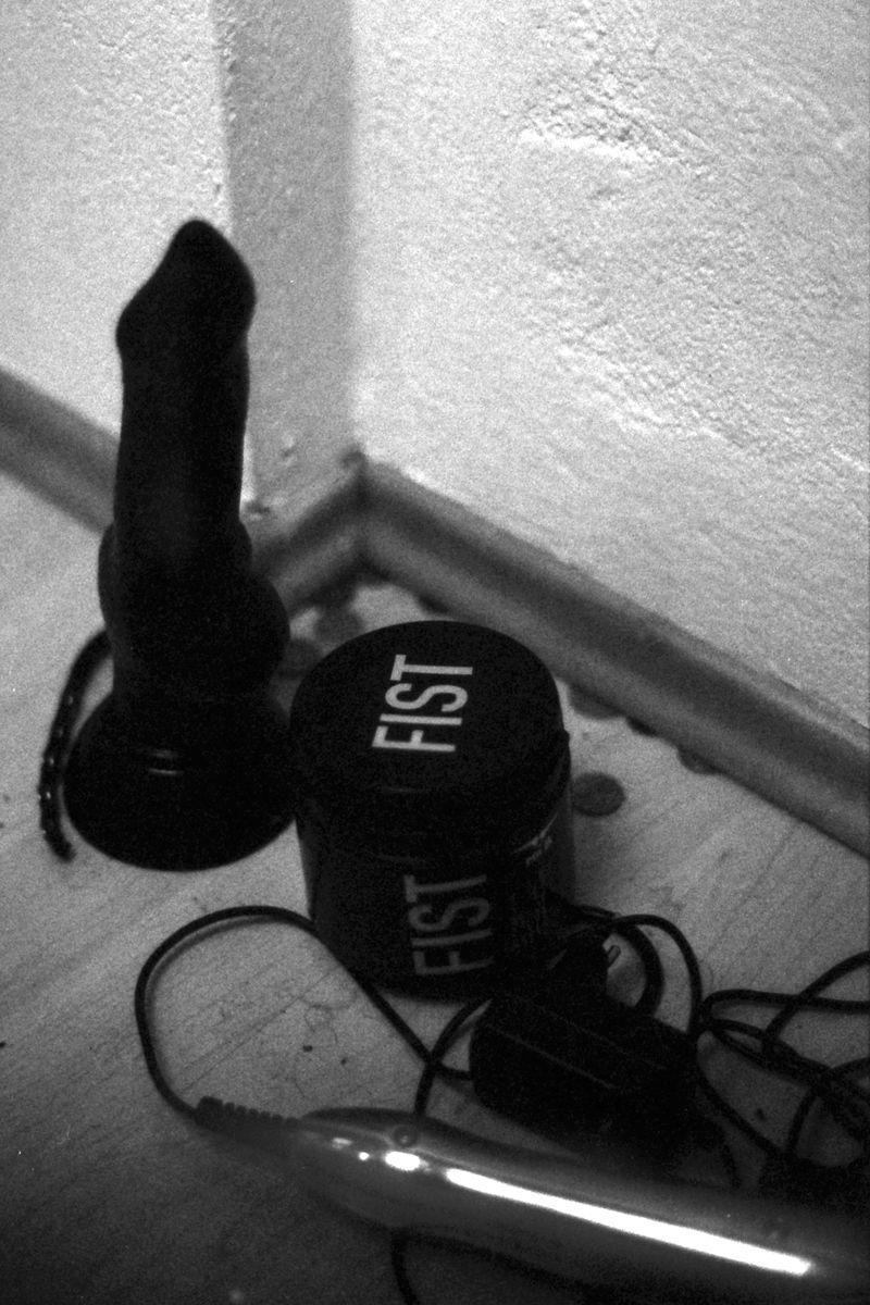 © Youvalle Levy - Image from the Moonlighting : traces and found objects photography project