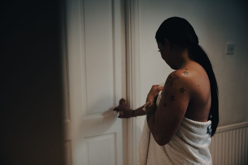 © Sarah Chandy - 20:00 The day is washed away. That way, Kasia can start again tomorrow.