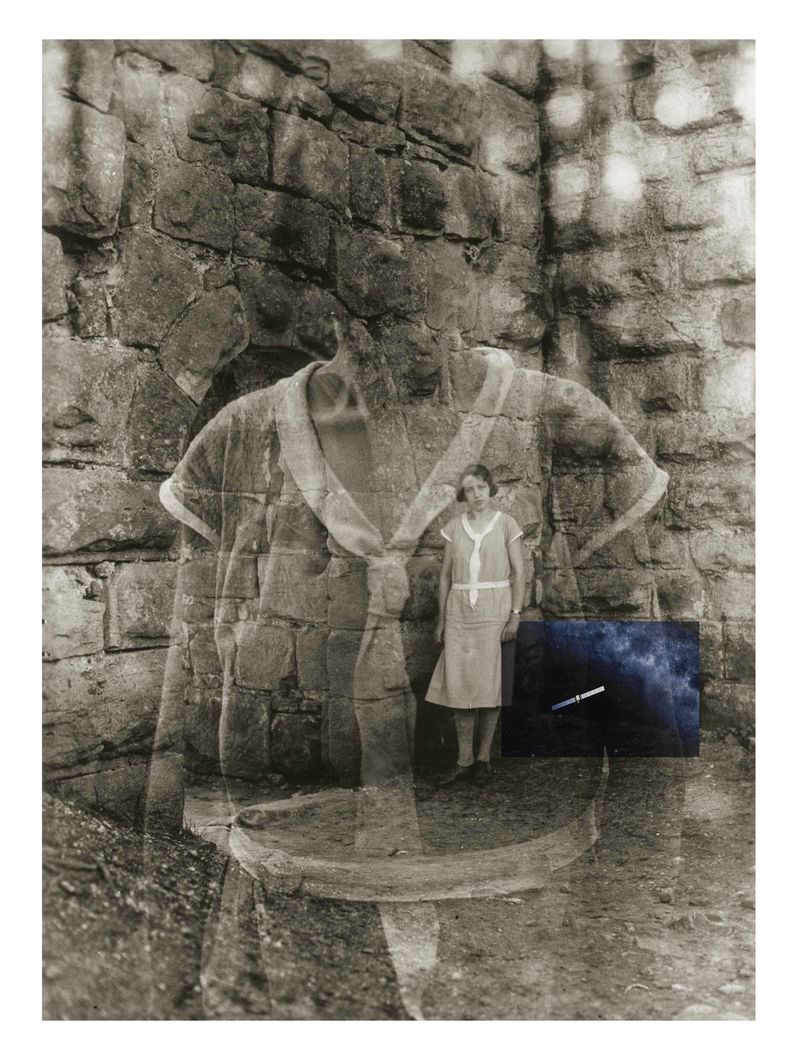 © Florence Iff - 67P / COSIMA size _42x32cm