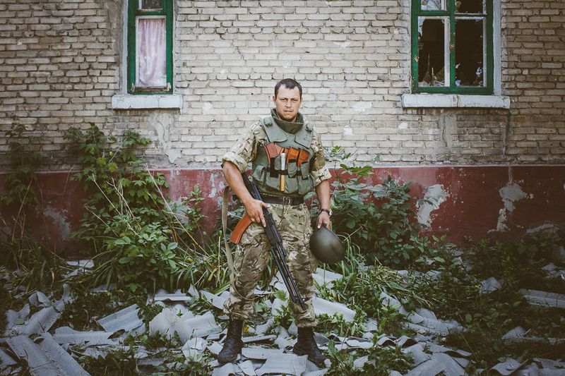 © Alexander Vasukovich - Image from the War among sunflowers. Volunteers of Donbass photography project