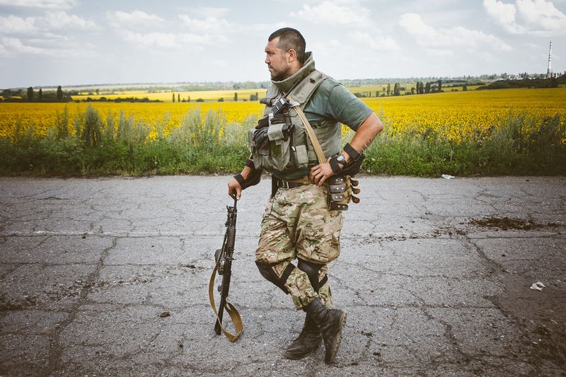© Alexander Vasukovich - Image from the War among sunflowers. Volunteers of Donbass photography project