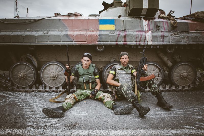 © Alexander Vasukovich - Image from the War among sunflowers. Volunteers of Donbass photography project