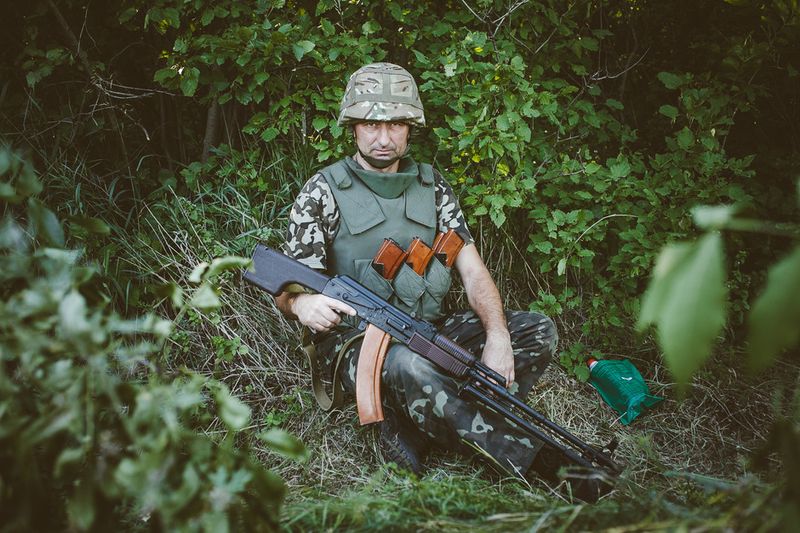 © Alexander Vasukovich - Image from the War among sunflowers. Volunteers of Donbass photography project