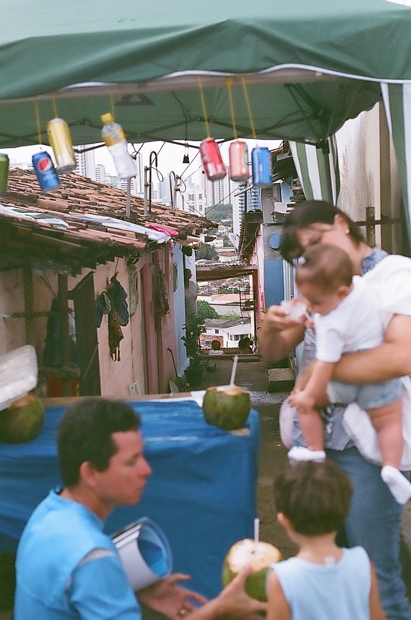 © Maria Clara Feitosa - Image from the A Festa do Morro photography project