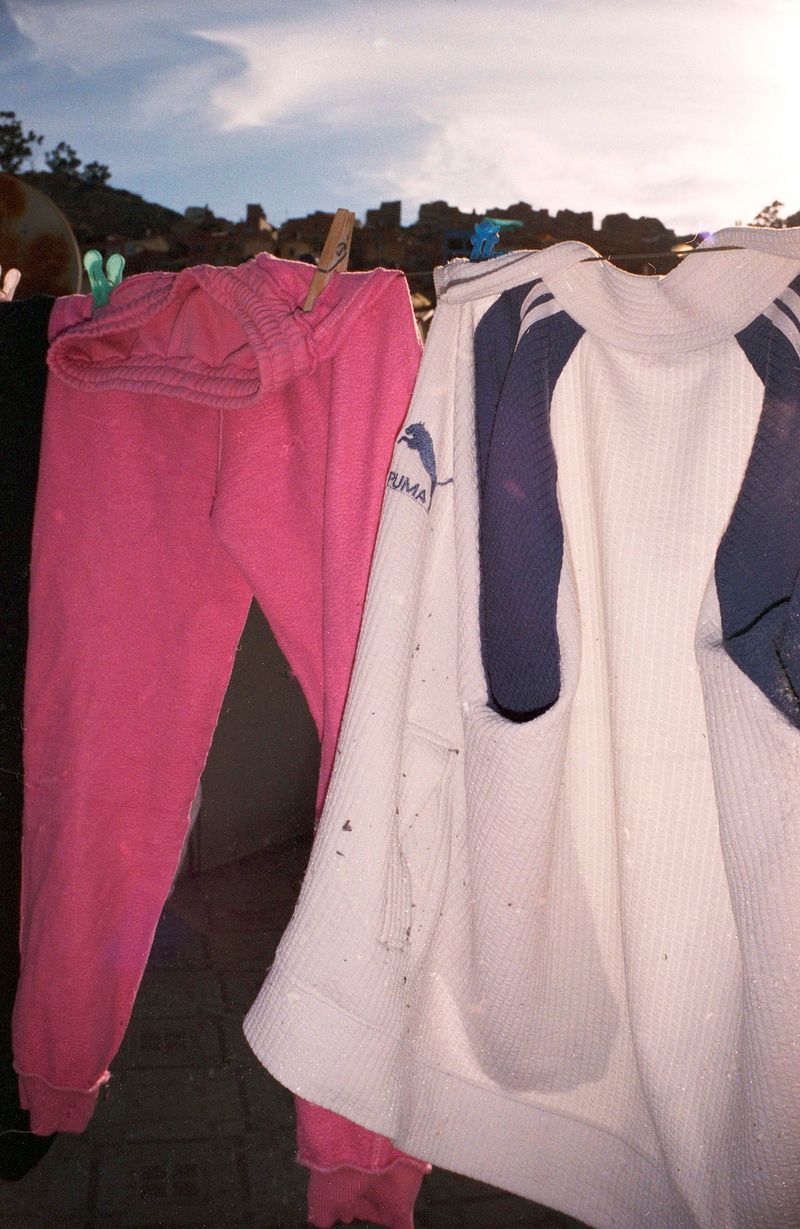 © Alcira Angelo - Image from the ELTIGREMEPERSIGUE photography project