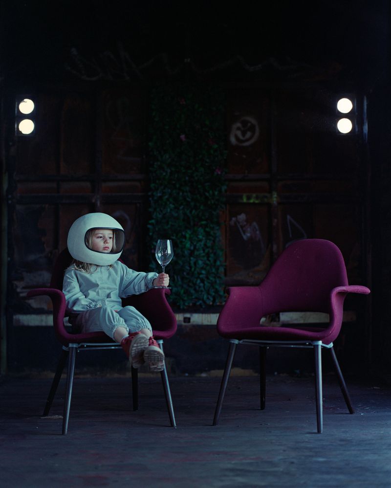 © Andrew Rovenko - The Party