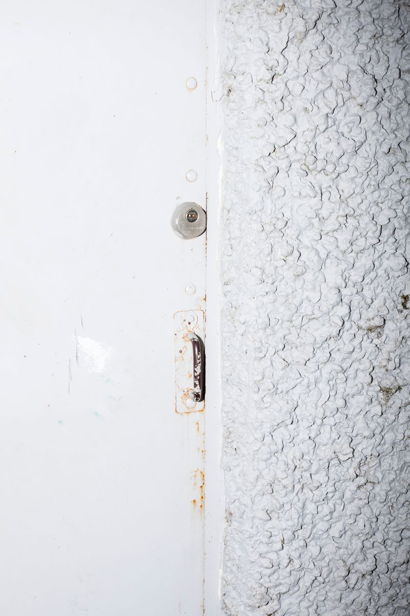 © Garry Loughlin - Image from the The Clearing House photography project