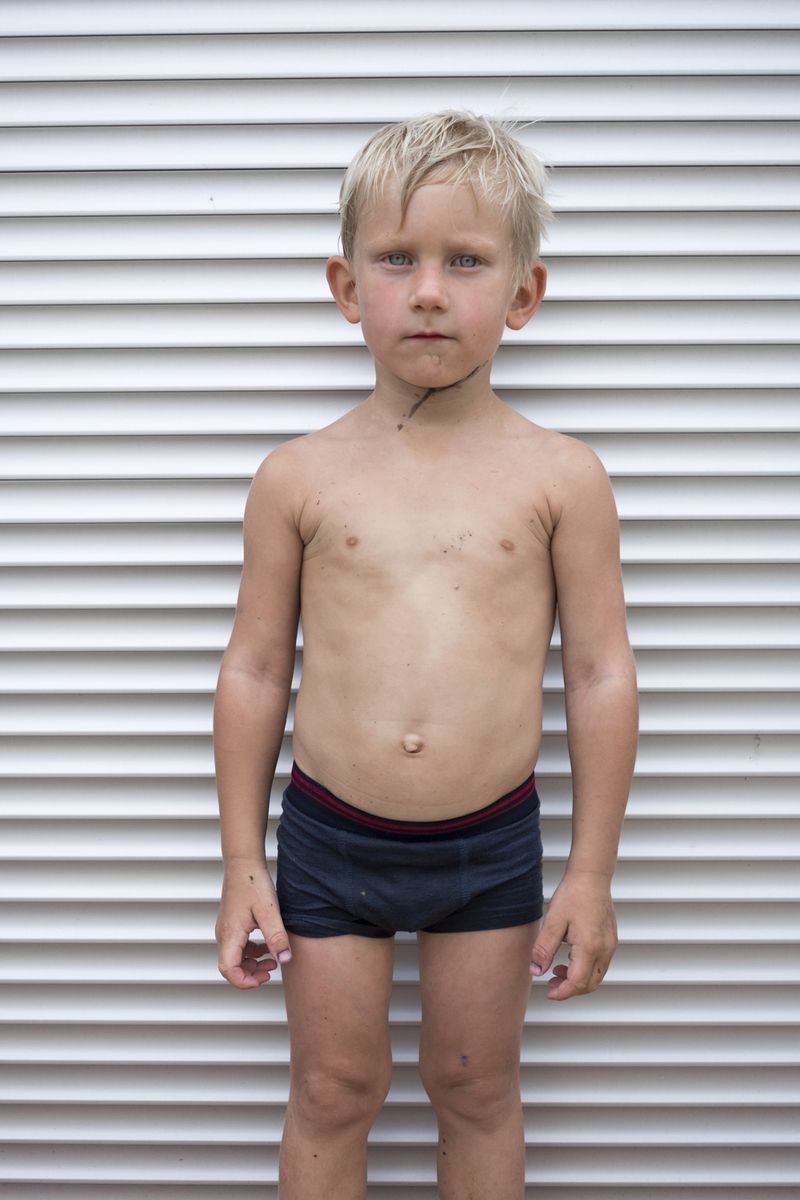 © Vera Loitzsch - Image from the Rohtse Lang, Coyote Karl un dä Moppe Chris photography project