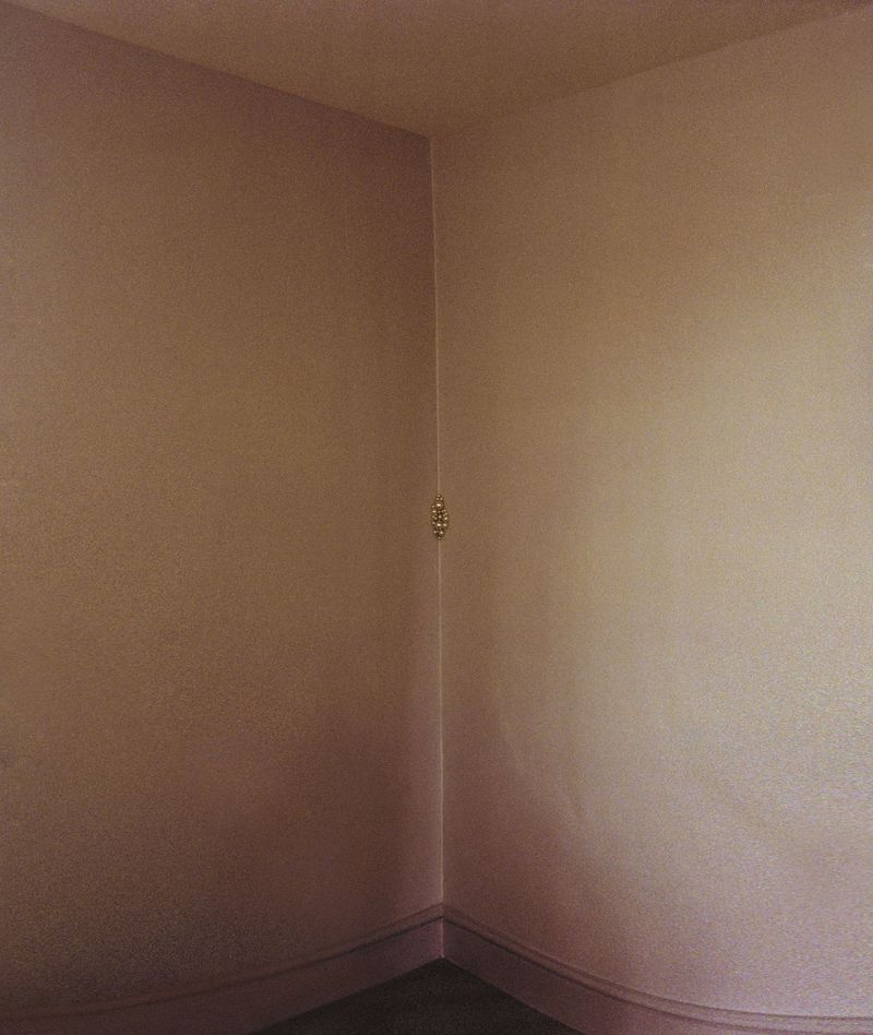 © Lean Lui - Peach Torture Room