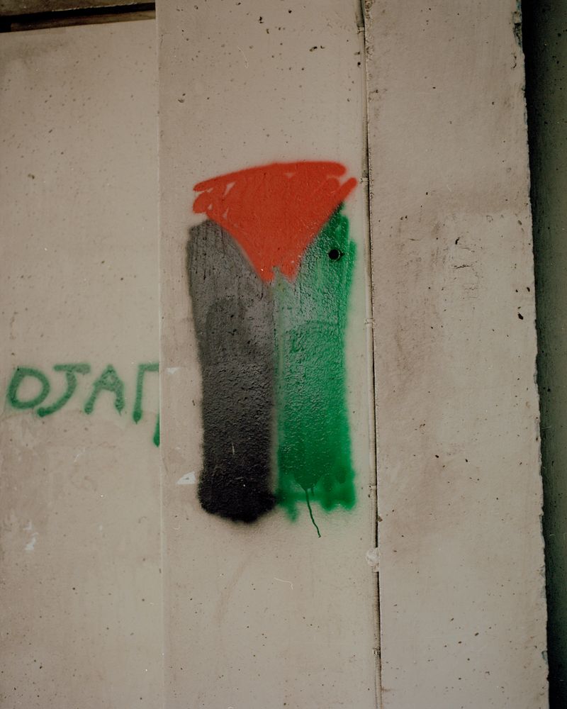 © Cédrine Scheidig - Image from the Les Mornes, le feu (The Dunes, the Fire) photography project