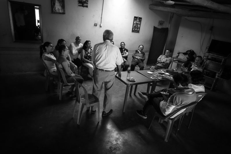 © Samuel Gamio - Image from the The grandpa and Tondopa photography project