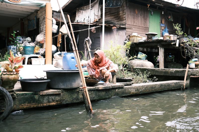 © Yvonne Chu - Image from the Afloat photography project
