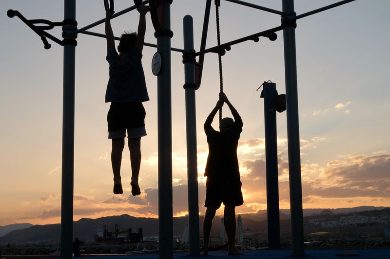 © sassy horesh - Image from the Reflections of a silhouette photography project