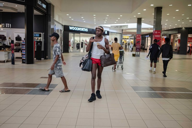 © Esther Ruth Mbabazi - Image from the This time we are young photography project