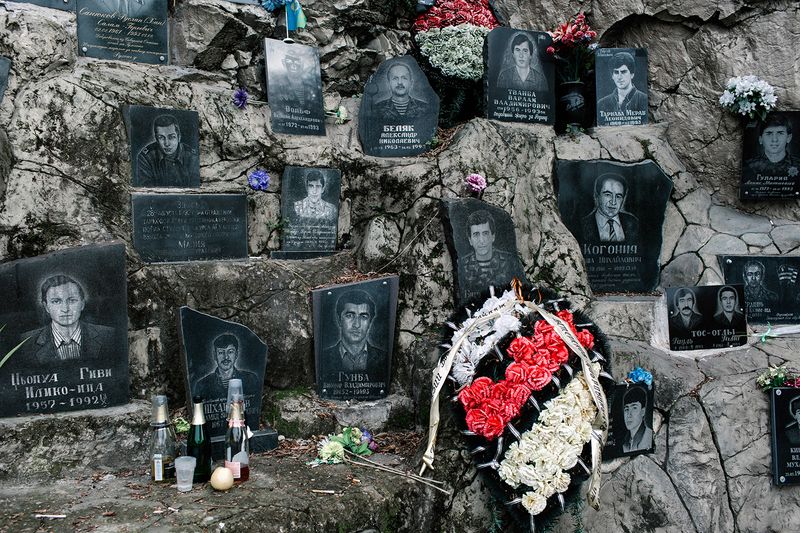 © Ksenia Kuleshova - Abkhazia, Sukhum, 28/01/2016. This monument is dedicated to the victims of Georgian-Abkhazian war 1992/93.