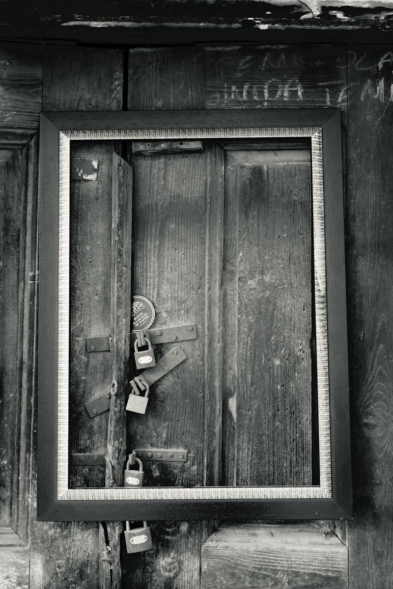 © Derek Ronald - Image from the The Oscillation photography project