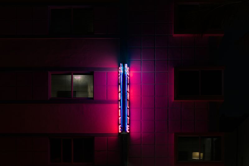 © Derek Ronald - Image from the The Oscillation photography project