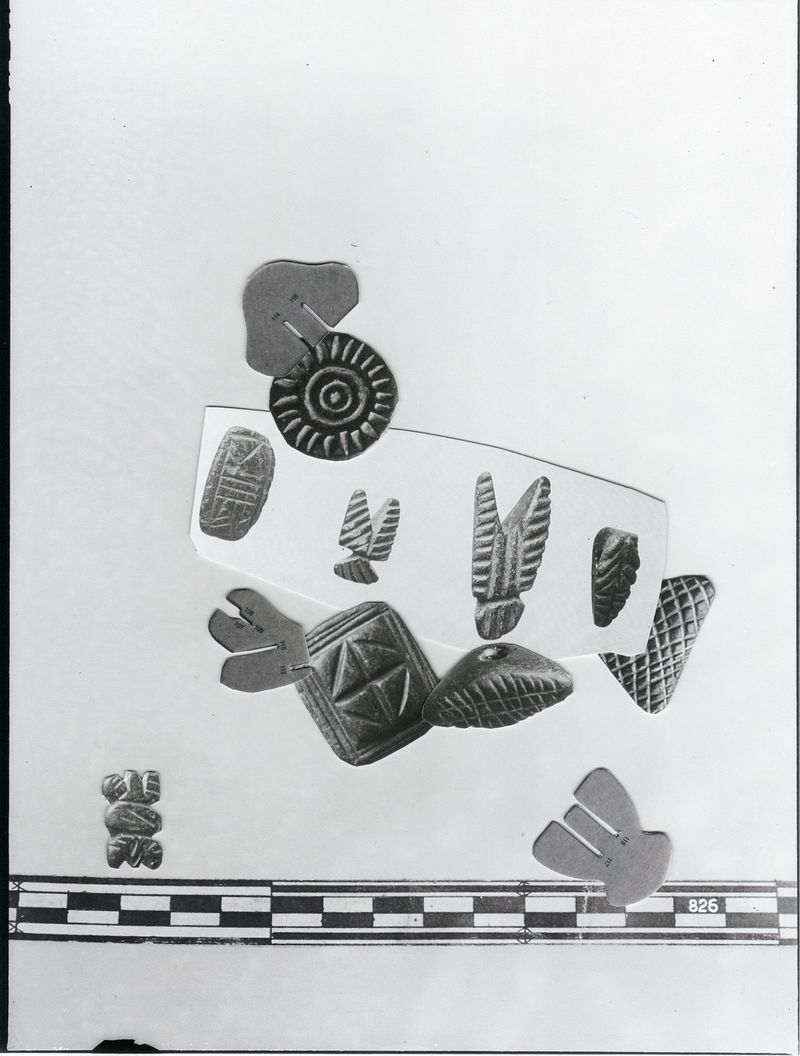 © Giovanna Petrocchi - Floating Amulets