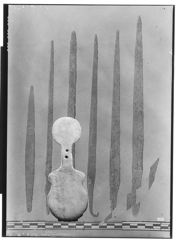 © Giovanna Petrocchi - Anatolian Idol + Iran weapon