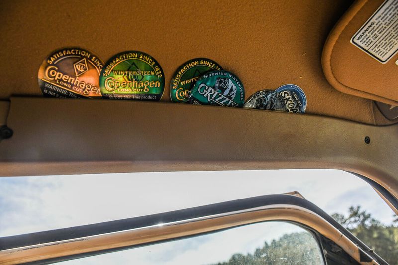 © Anna Droddy - Image from the Barn Sour photography project