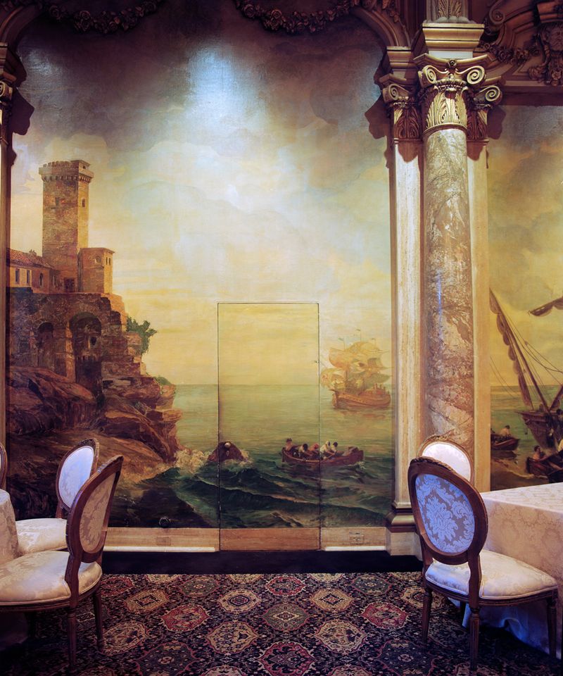 © Rachel Louise Brown - Image from the Simulations photography project