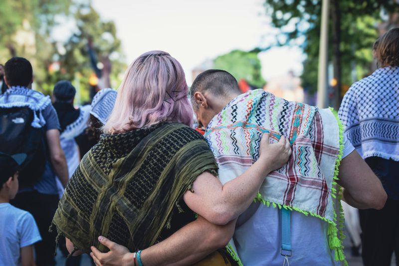 © Amanda Moore - Jag känner mig trygg med dig. Stockholm, Sweden. June 2025.