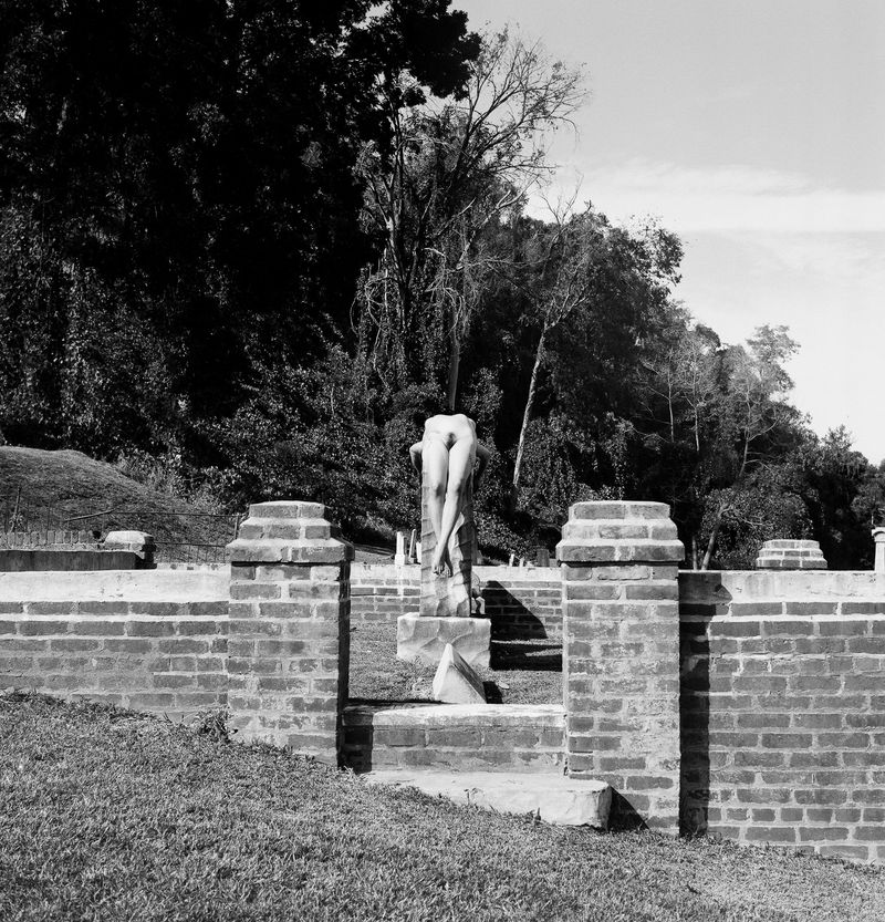 © Amanda Casey Ray - Image from the Belle Mélancolie photography project