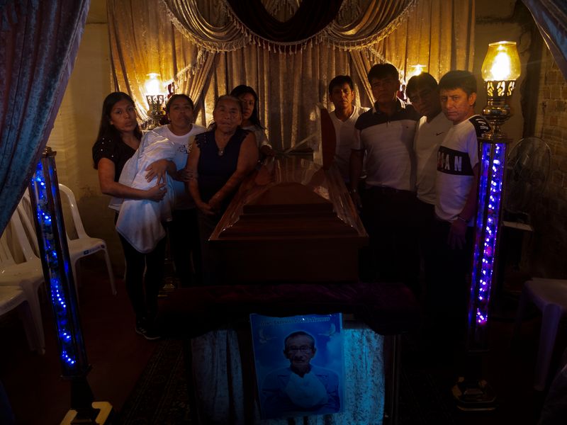 © Joel Luna Prado - Image from the El Tetas photography project