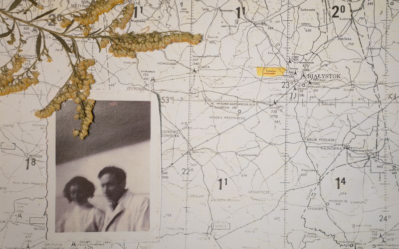 © Emily Steinberger - Image from the L'dor V'dor: From Generation to Generation photography project