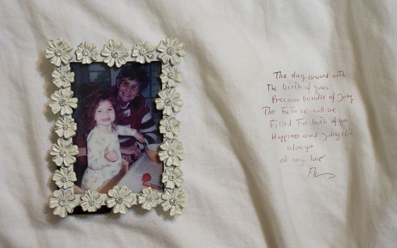 © Emily Steinberger - Image from the L'dor V'dor: From Generation to Generation photography project