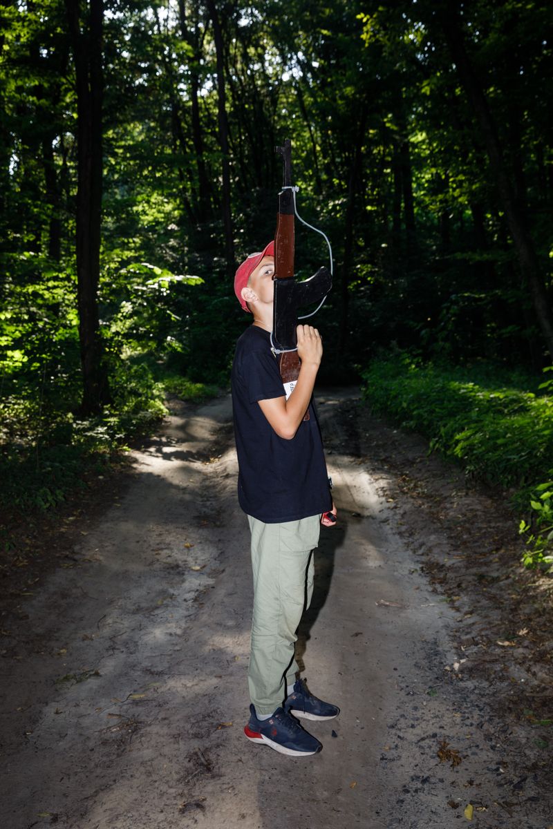 © Mykhaylo Palinchak - Image from the Generation of War photography project