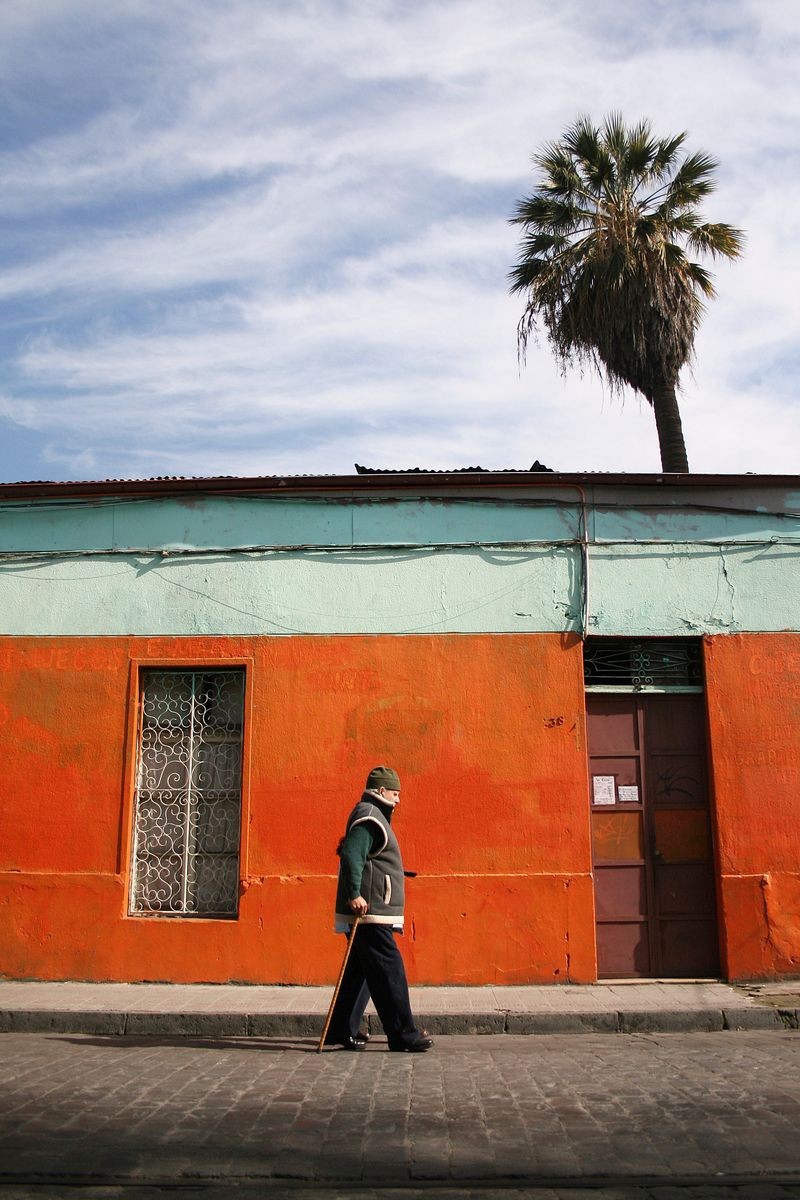 © Danny Alveal Aravena - Image from the Retrospect of my streets photography project