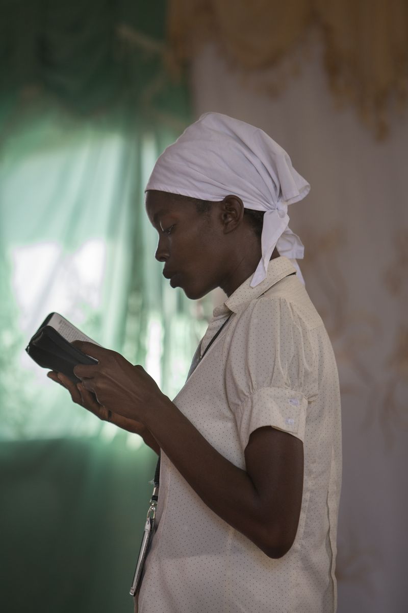 © Danny Alveal Aravena - Image from the Outcast children of the Dominican Republic photography project