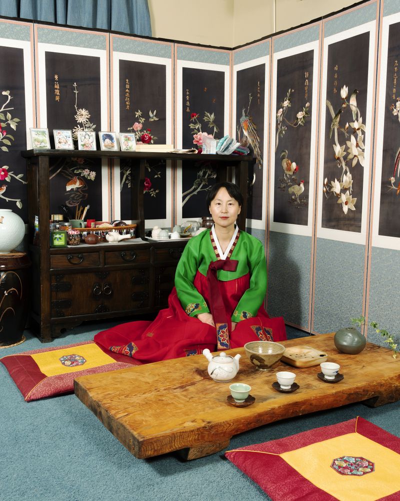 © Hannah Kim - Image from the I Can't Promise You That This Is Infinite photography project