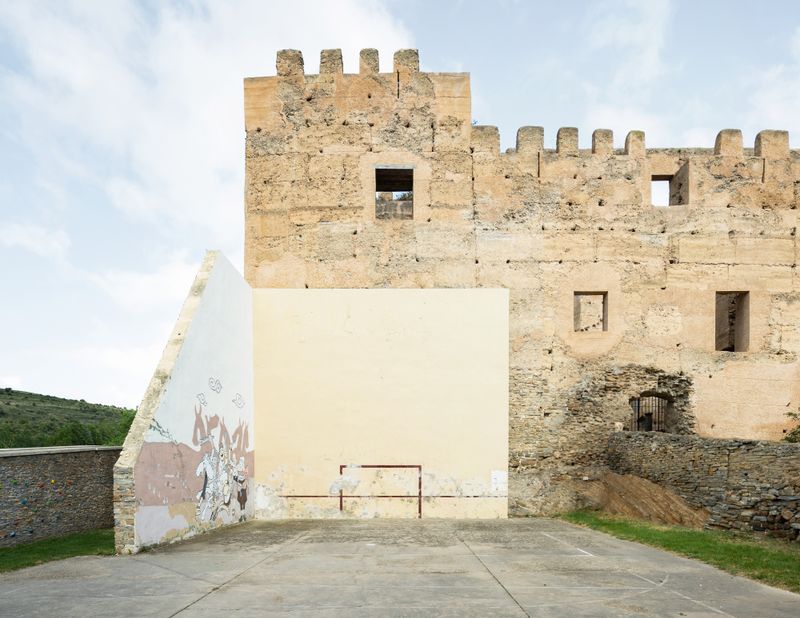© Gunnar Knechtel - Image from the Fronton Walls in Spanish Villages photography project