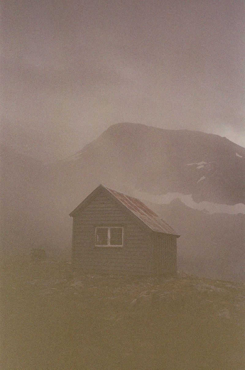 © Bobbi Barbarich - Image from the earth is not a cold dead place photography project