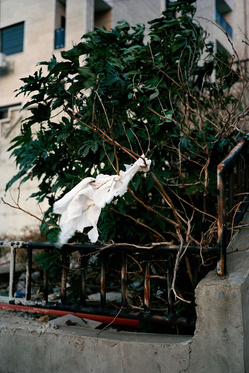 © Gaëtan SOERENSEN - Passer-by. Ramallah. 2022.