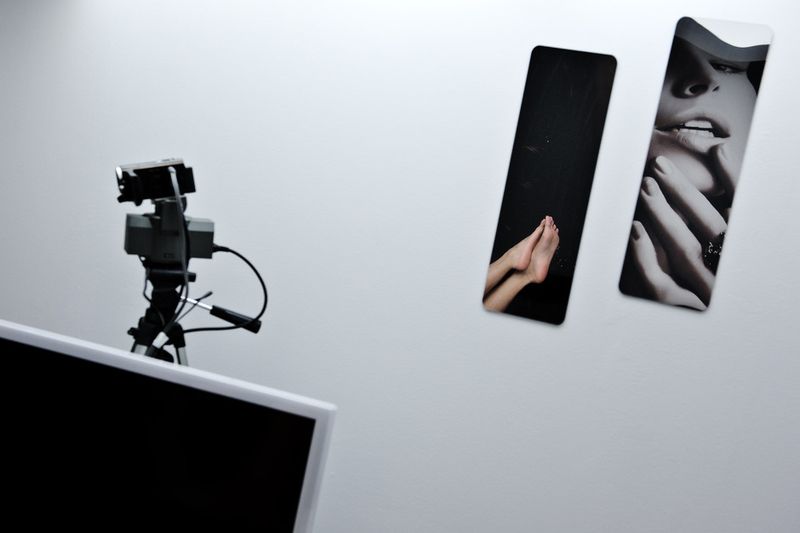 © Stefano Schirato - Image from the WEBCAM GIRLS photography project