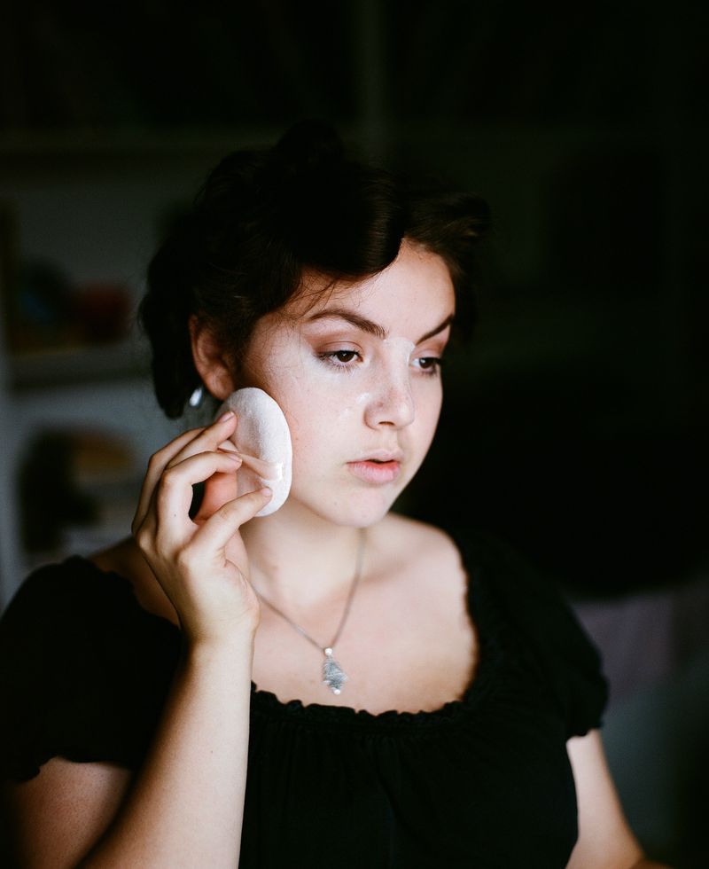 © Delphine Lewis - Image from the With Alice photography project