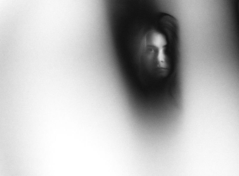 © Yevheniia Semenova - series 15/15 "sisterhood"