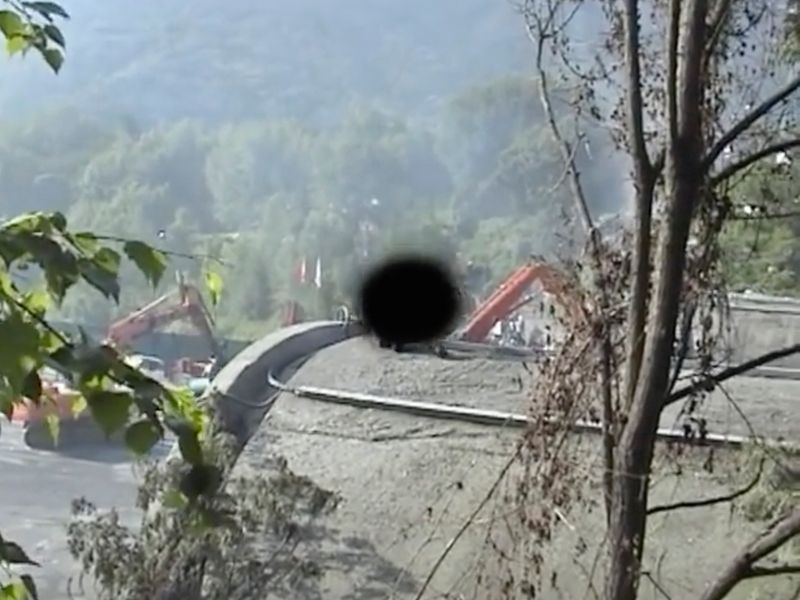 © giulio longo - Image from the Le montagne hanno gli occhi photography project