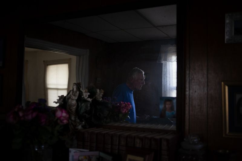 © Daria Addabbo - Claudio Saltara, di origini umbre, vive a Long Branch dal 1966 - Long Branch, New Jersey.