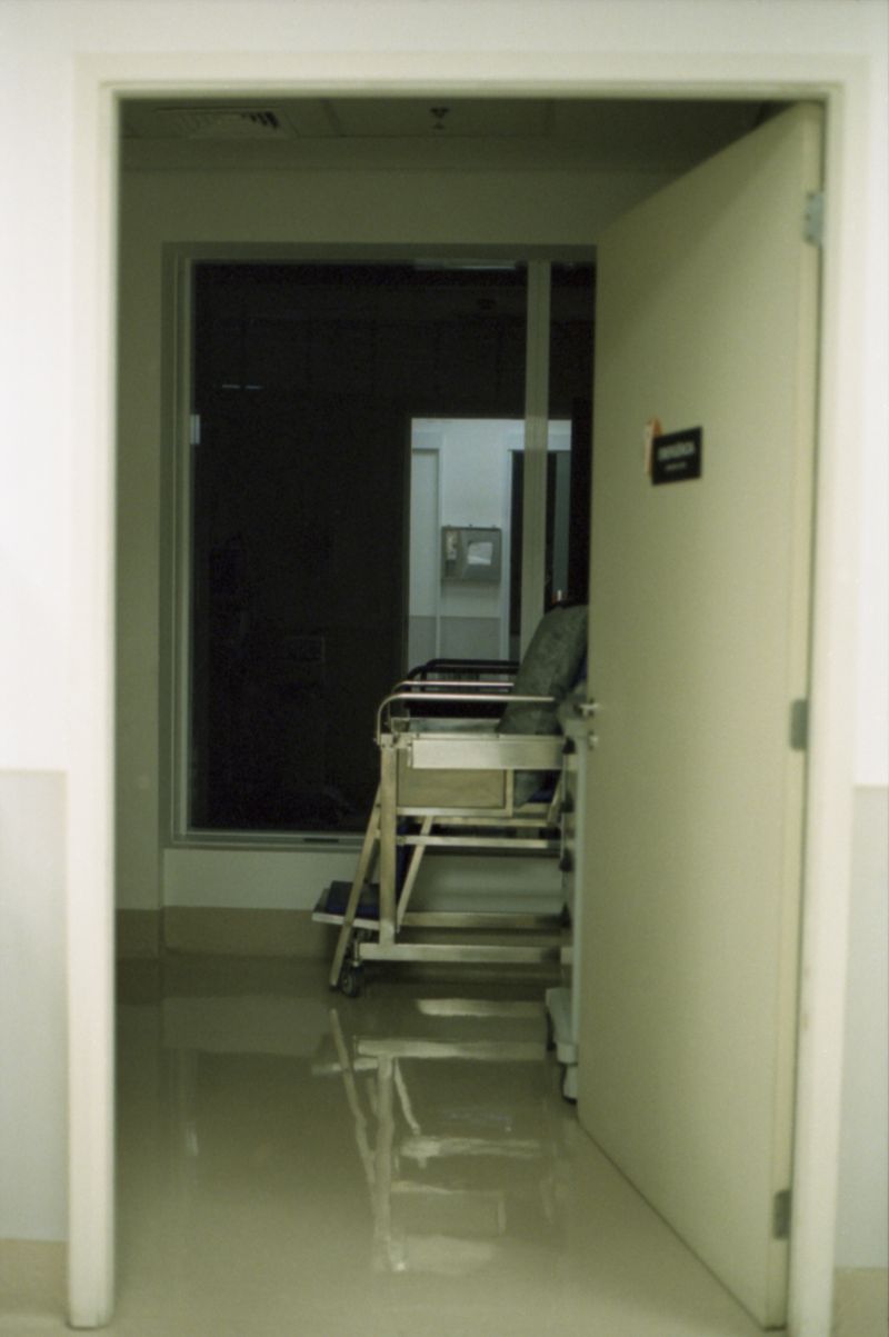 © Veronica Laminarca - Image from the Ordinary Gestures photography project