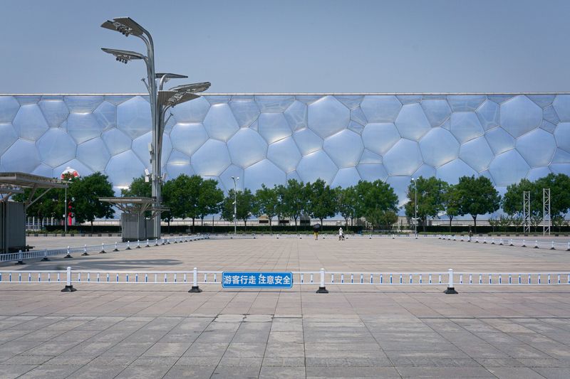 © aguzz - Image from the Still City photography project