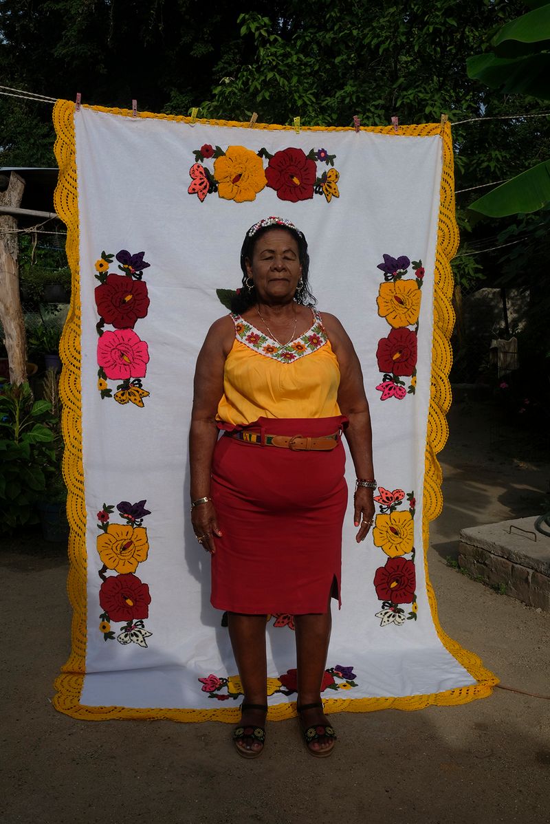 © Tania Barrientos - Image from the The wound and the mend photography project