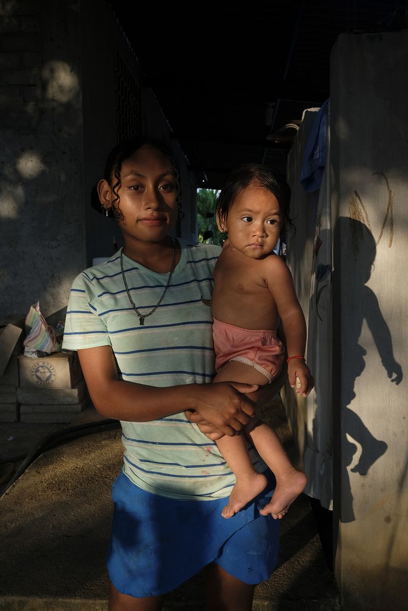 © Tania Barrientos - Image from the The wound and the mend photography project