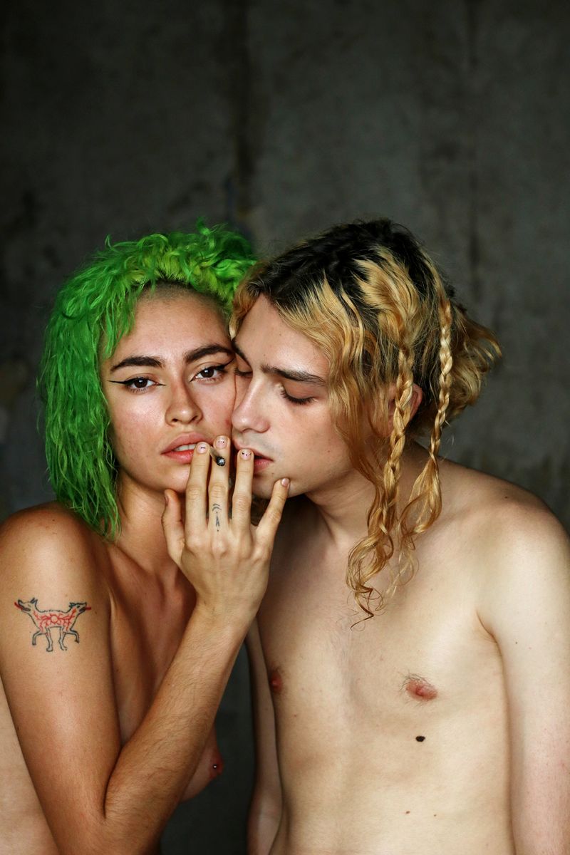 © Kenny Lemes - Image from the Tiene un diamante en la punta el puñal que nos hiere photography project