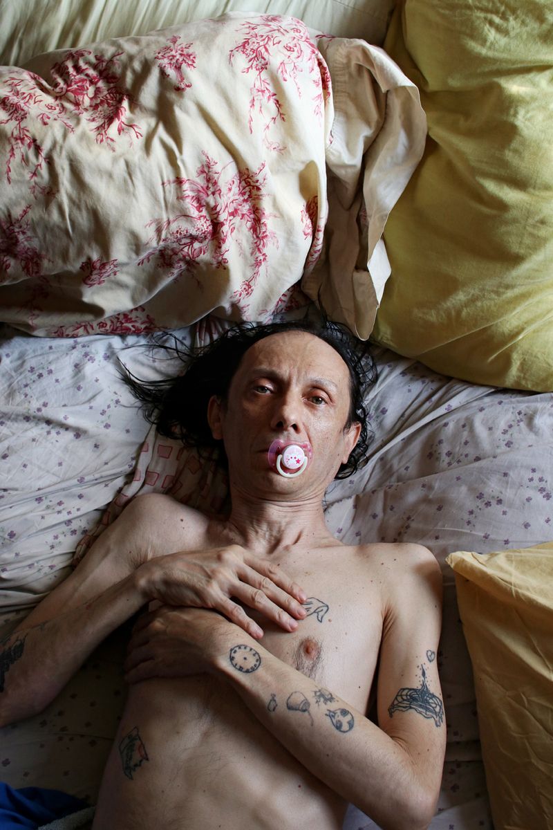 © Kenny Lemes - Image from the Tiene un diamante en la punta el puñal que nos hiere photography project