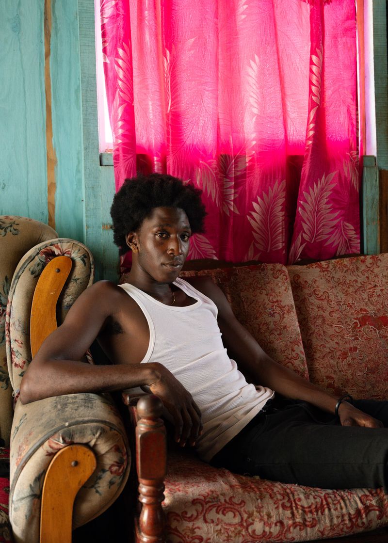 © Sarah Jade Sullivan - Raphael at home