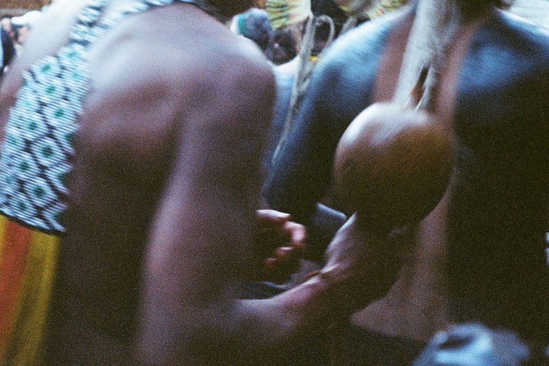 © Leticia Gomide - Image from the TIRA-RUIM photography project